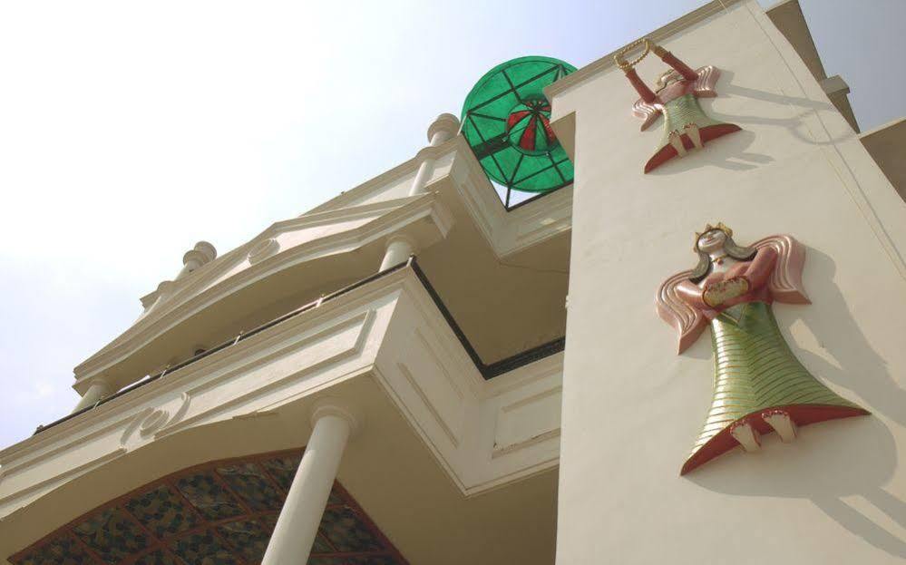 Treebo Trend Gupta Hotel 3*