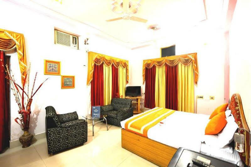 Treebo Trend Gupta Varanasi